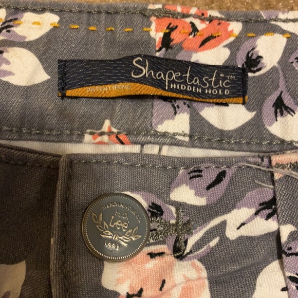 Lee Shapetastic Jean - Picture 5 of 5